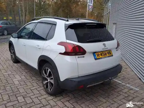 Peugeot 2008 1.2 PureTech 130 2017