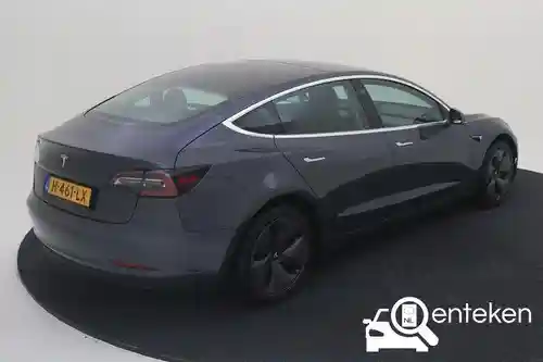 Tesla Model 3 Standard Range Plus 2020