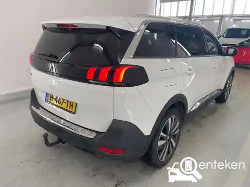 Peugeot 5008 1.2 PureTech 130 2020