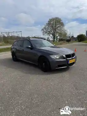 BMW 318i 2007