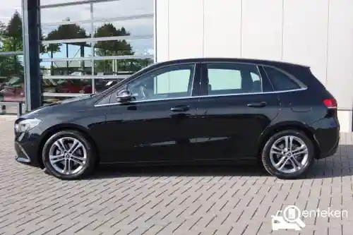 Mercedes-Benz B 180 2020