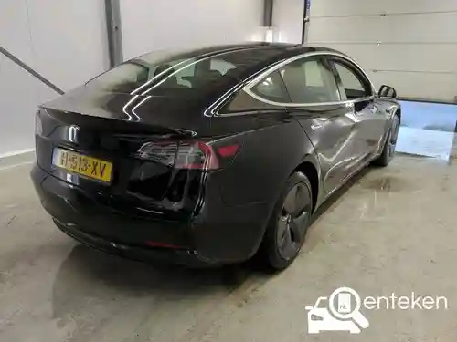 Tesla Model 3 Standard Range Plus 2020