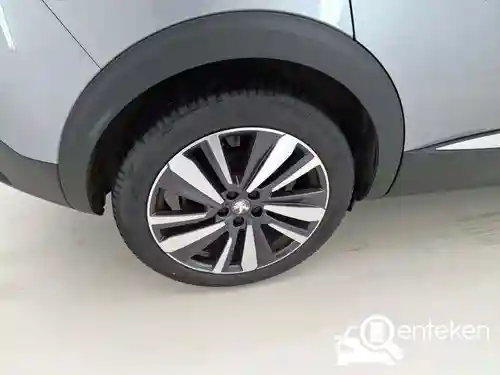 Peugeot 3008 1.2 PureTech 130 2020