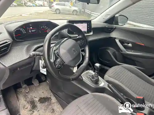 Peugeot 2008 1.5 BlueHDi 100 2020