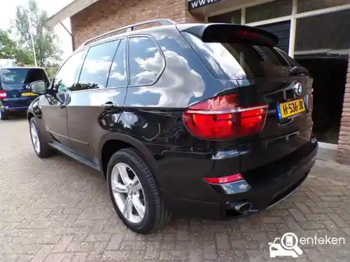 BMW X5 xDrive35i 2011