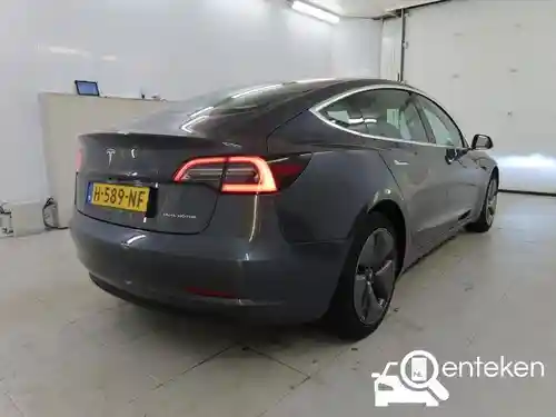 Tesla Model 3 Performance 2020