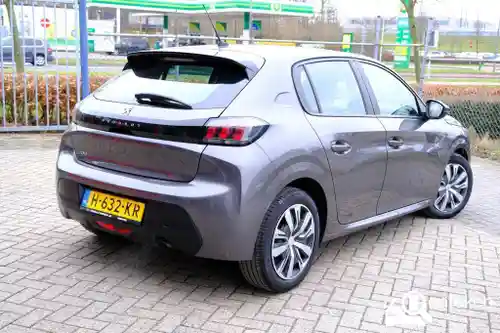 Peugeot 208 1.2 PureTech 75 2020