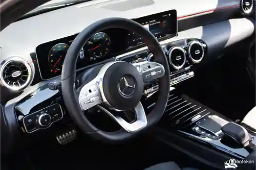 Mercedes-Benz A 180 2020