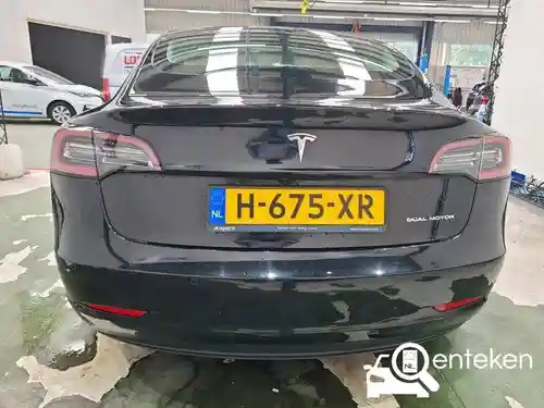 Tesla Model 3 Standard Range Plus 2020