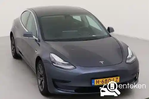 Tesla Model 3 Standard Range Plus 2020
