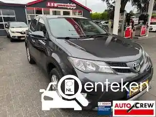 Toyota RAV4 2.0 2013