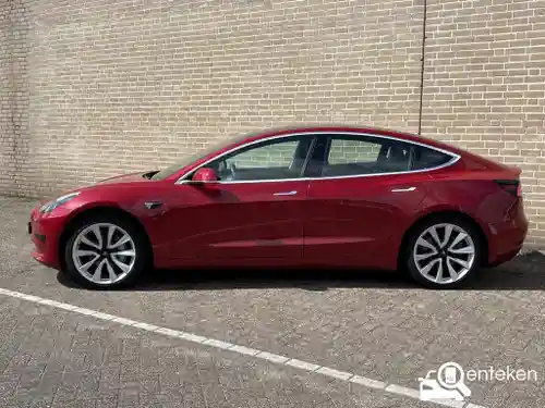 Tesla Model 3 Standard Range Plus 2019