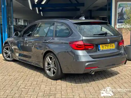 BMW 318i Touring 2020