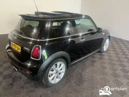 MINI  Cooper S 2011