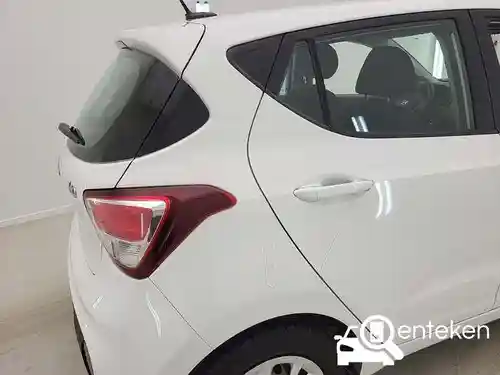 Hyundai i10 1.0 blue 2020