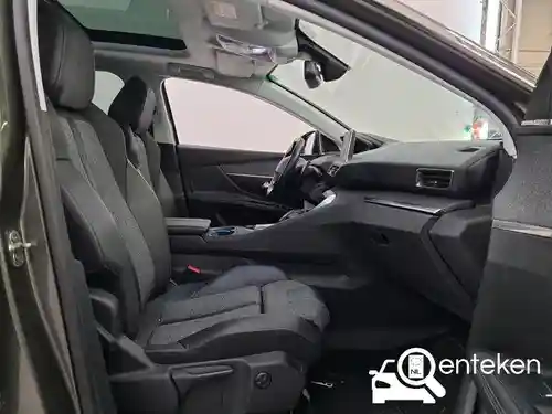 Peugeot 5008 1.2 PureTech 130 2020