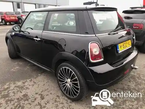 MINI  One 2009