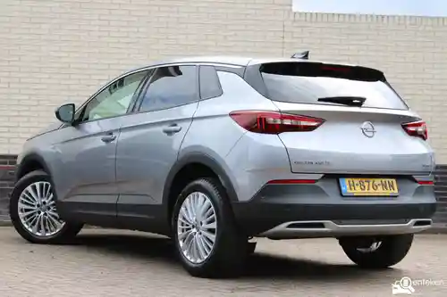 Opel Grandland X 1.2 DI Turbo 2019
