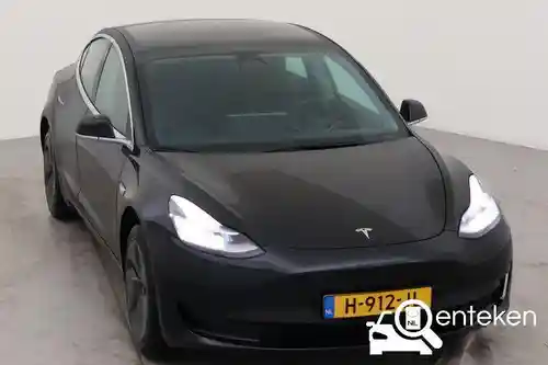 Tesla Model 3 Standard Range Plus 2020