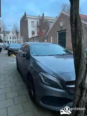 Mercedes-Benz A 200 2015