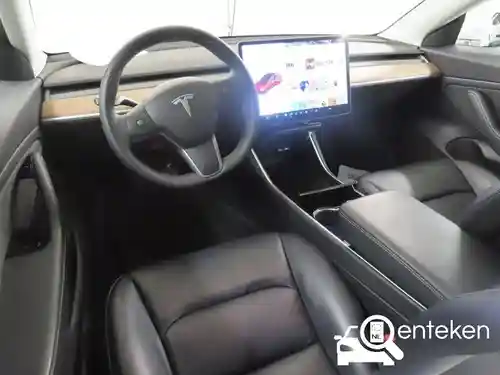 Tesla Model 3 Performance 2020