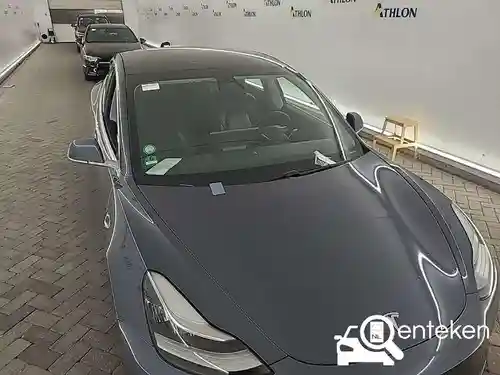 Tesla Model 3 Performance 2020