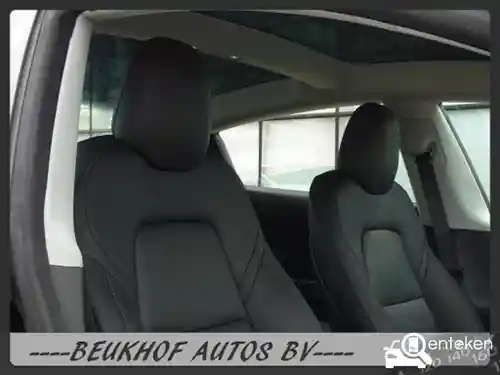 Tesla Model 3 Standard Range Plus 2020