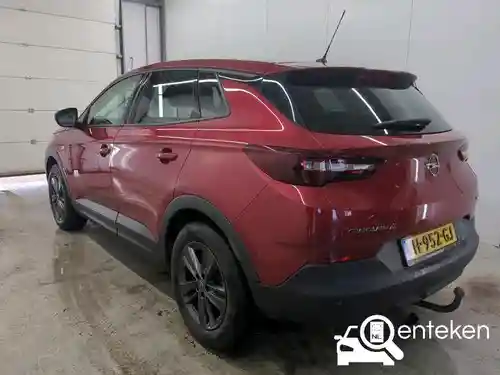 Opel Grandland X 1.2 DI Turbo 2020