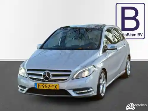Mercedes-Benz B 180 2013