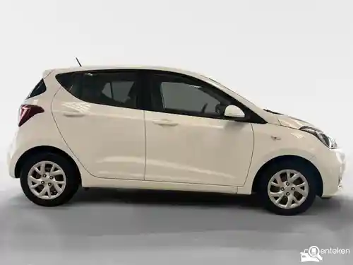 Hyundai i10 1.0 blue 2020