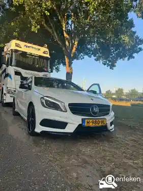 Mercedes-Benz A 180 2014