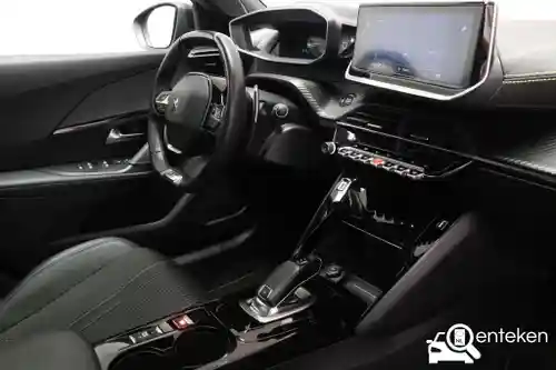 Peugeot 2008 1.2 PureTech 130 2020