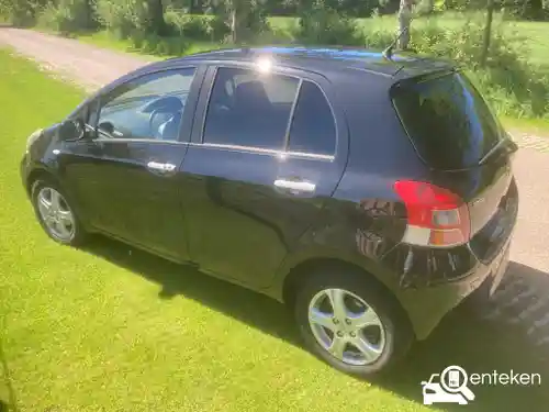Toyota Yaris 1.33 2011