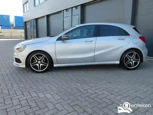 Mercedes-Benz A 180 2015
