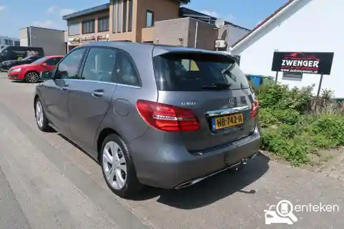 Mercedes-Benz B 180 2015