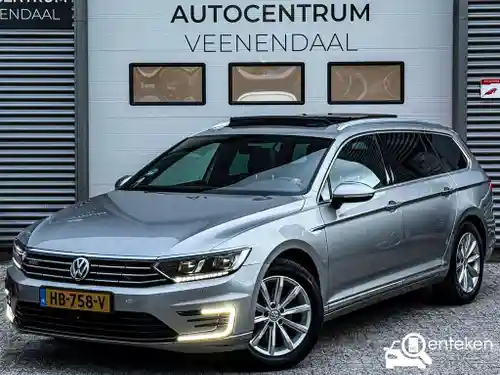 VW Passat Variant GTE 2015