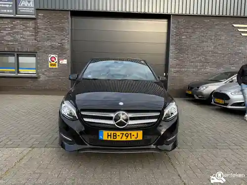 Mercedes-Benz B 180 2015