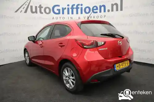 Mazda 2 SKYACTIV-G 90 2015