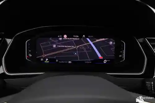 VW Passat Variant GTE 2021
