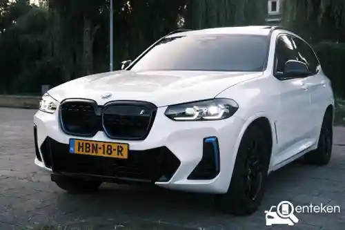 BMW iX3 2022
