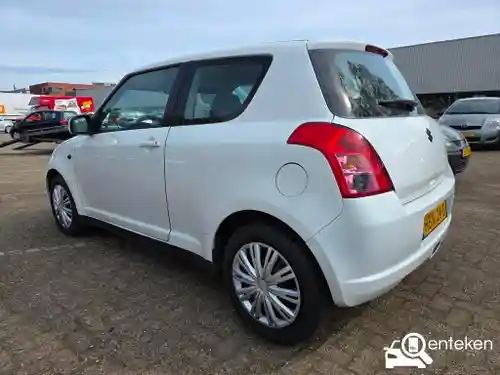 Suzuki Swift 1300 2010