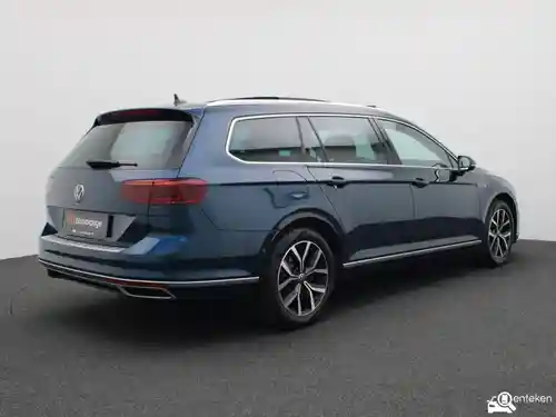 VW Passat Variant GTE 2021