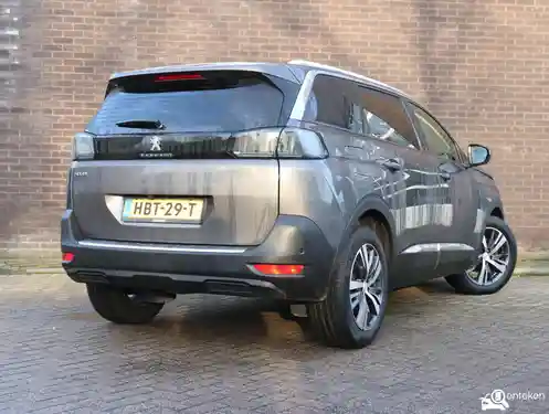Peugeot 5008 1.2 PureTech 130 2022