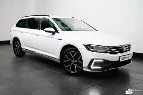 VW Passat Variant GTE 2020