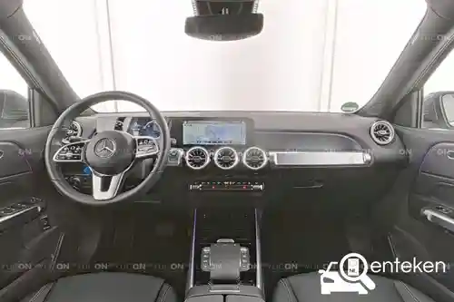Mercedes-Benz EQB 250+ 2023