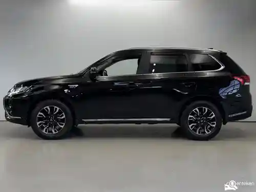 Mitsubishi Outlander 2.0 Plug-In Hybrid 2015
