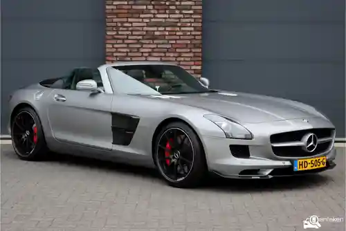 Mercedes-Benz SLS AMG Roadster 2012