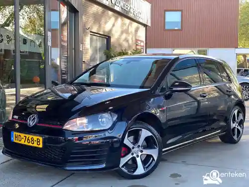 VW Golf Variant 2.0 TSI 2015