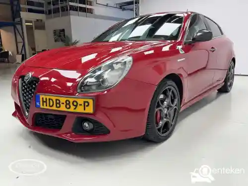 Alfa Romeo Giulietta Quadrifoglio 2016