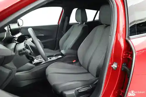 Peugeot 2008 1.2 PureTech 130 2024